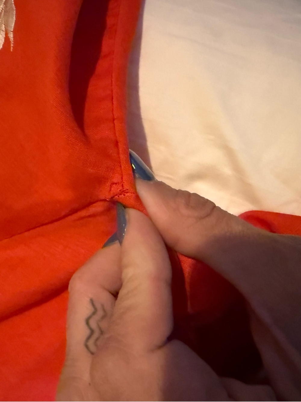 Vintage Red Flowy Shirt - Picture 3 of 3